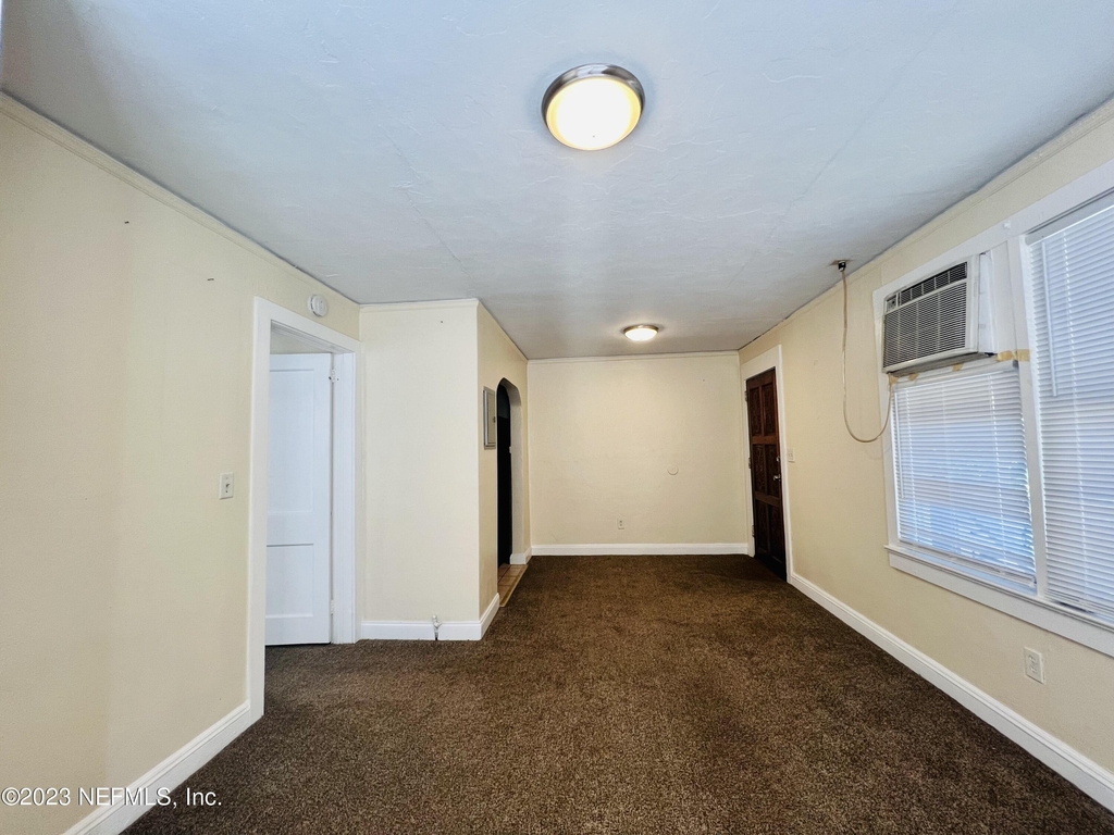 708 Shearer Avenue - Photo 3