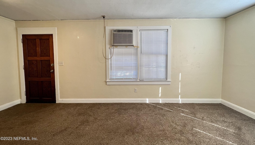 708 Shearer Avenue - Photo 1