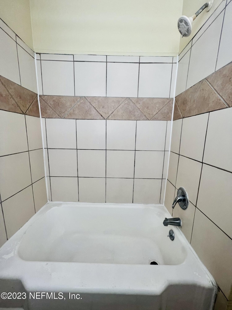 708 Shearer Avenue - Photo 11