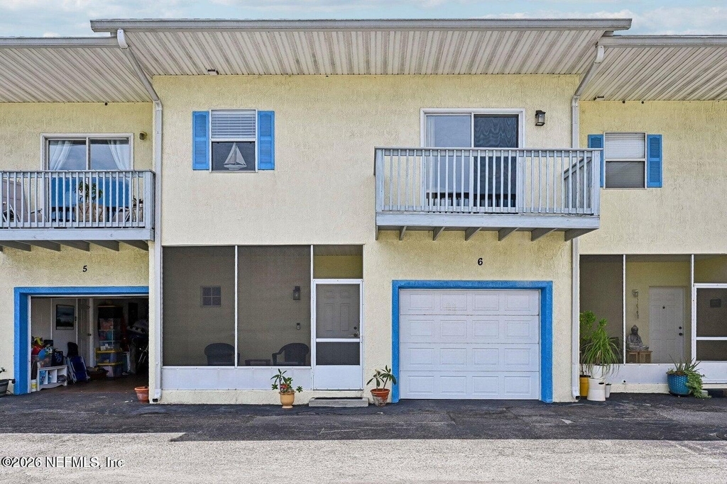 825 Anastasia Boulevard - Photo 0