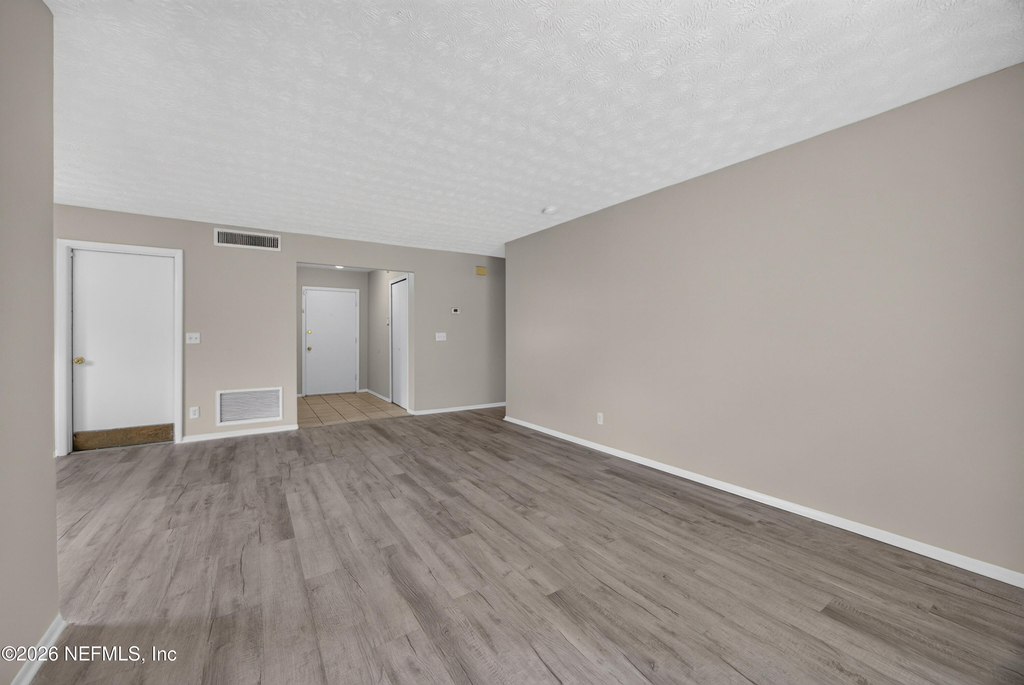 1083 Stokes Street - Photo 6