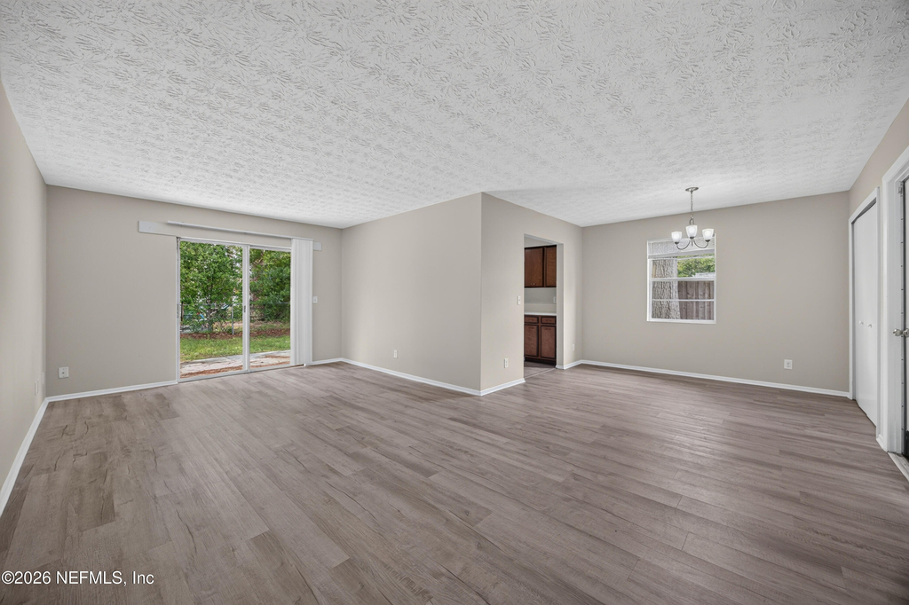 1083 Stokes Street - Photo 4