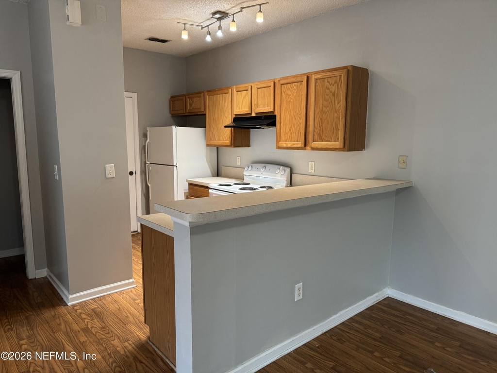 458 Sherwood Oaks Drive - Photo 3