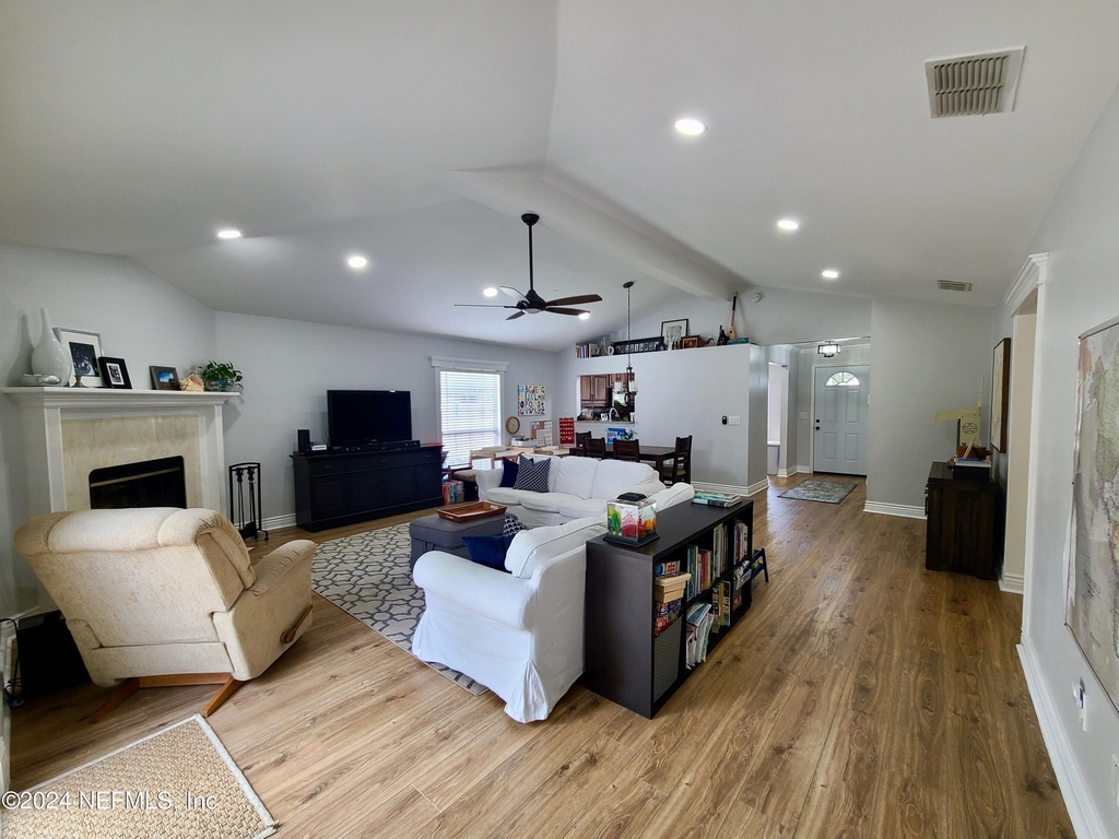 1150 Nesting Eagles Lane - Photo 5