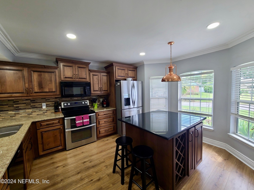 1150 Nesting Eagles Lane - Photo 9