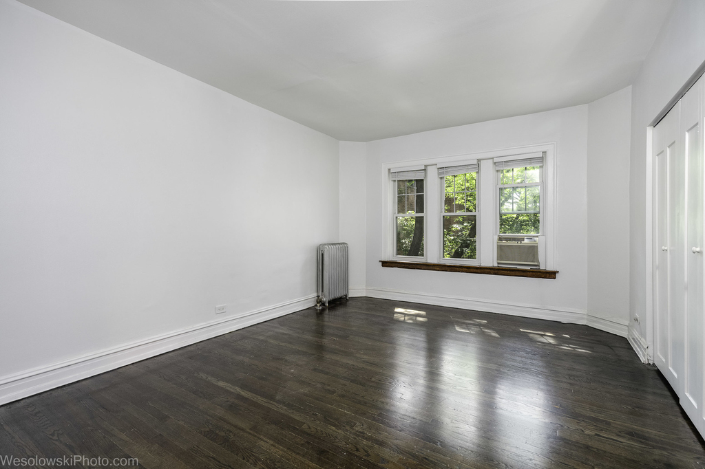 5459 S Ingleside Avenue - Photo 8