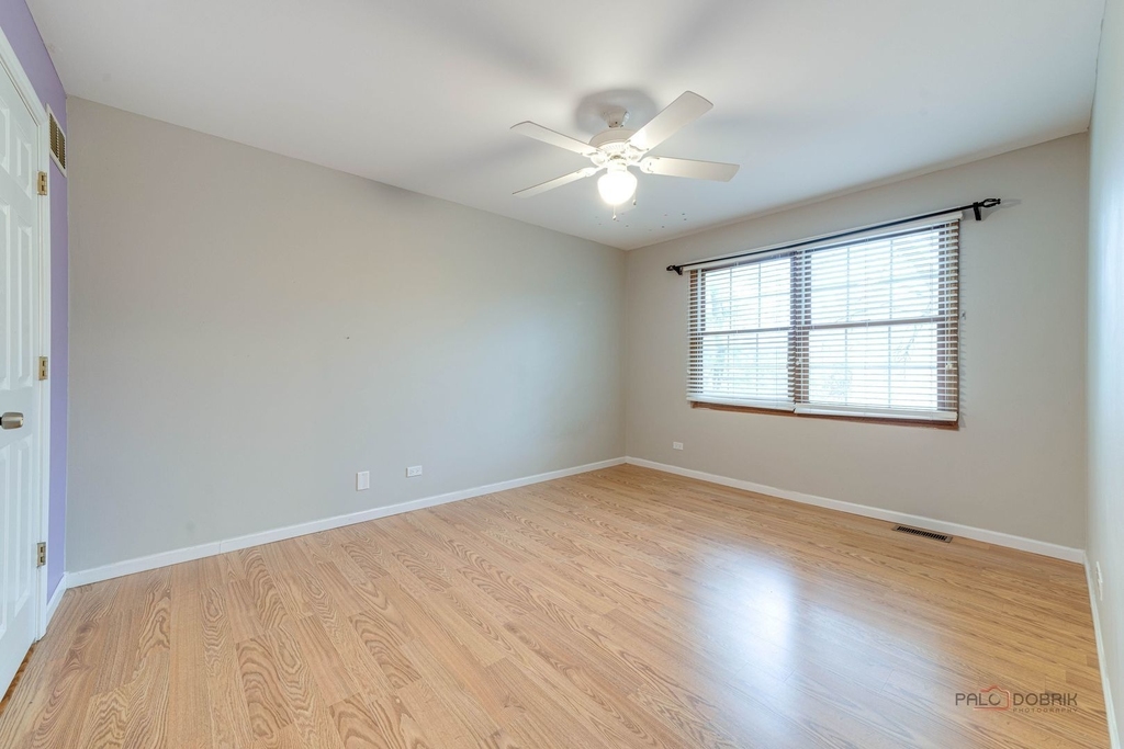 443 Orleans Avenue - Photo 9