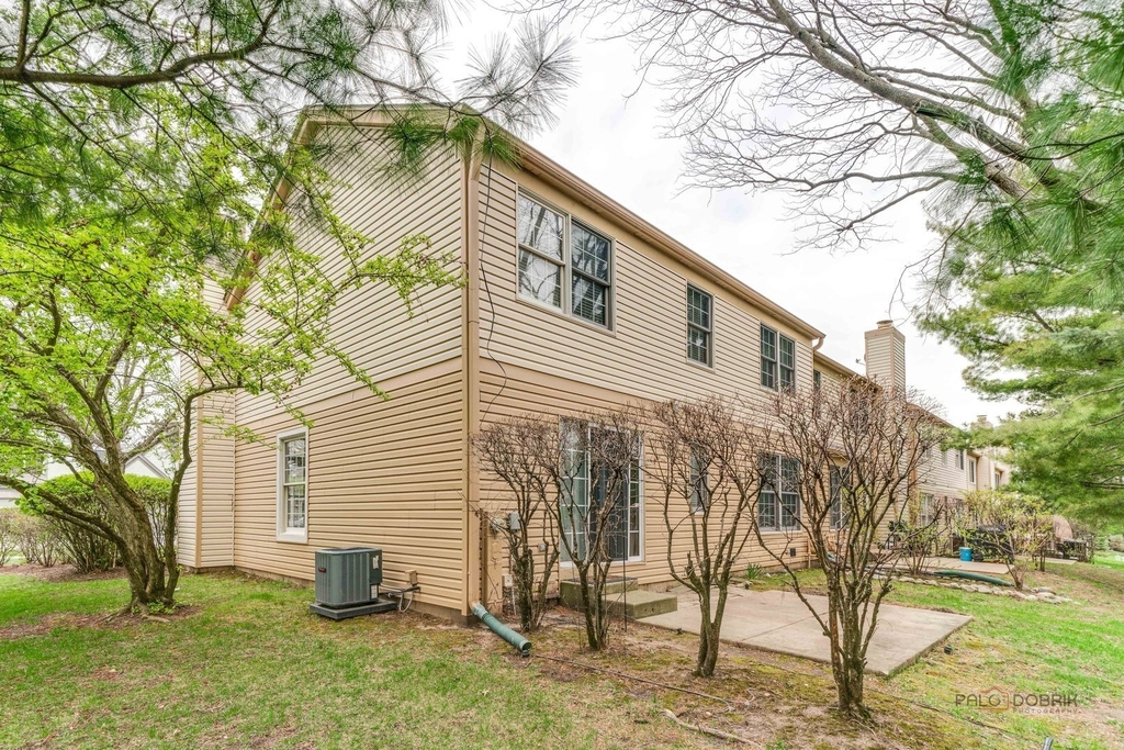 443 Orleans Avenue - Photo 17