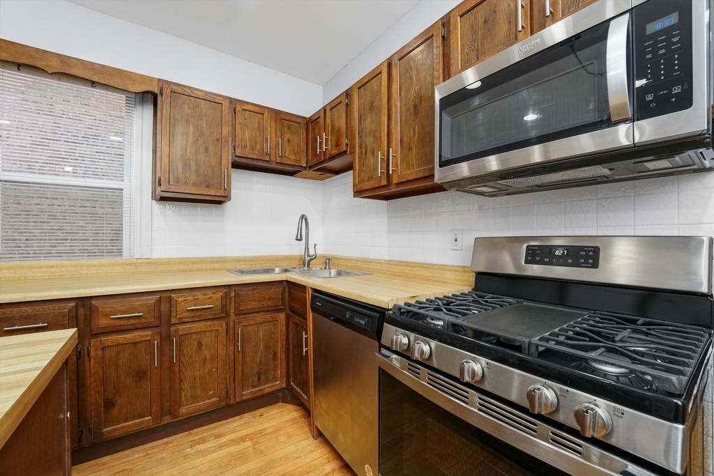4128 W School Street - Photo 10