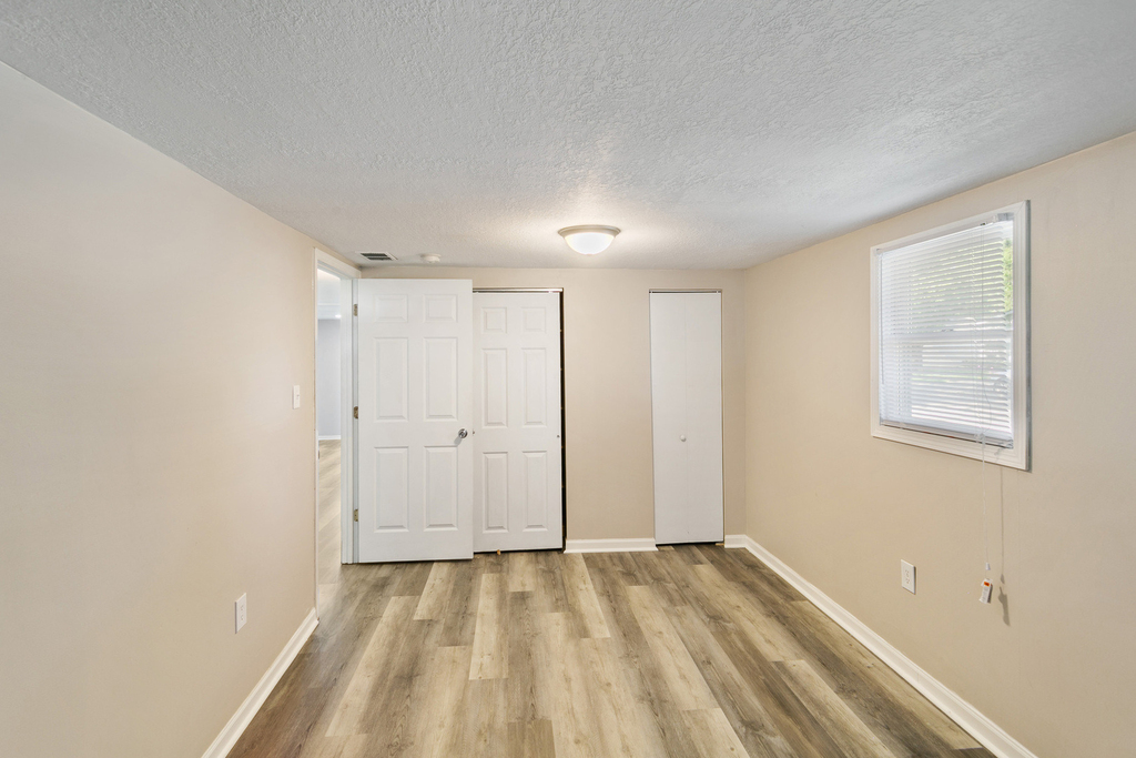 502 E High Street - Photo 8