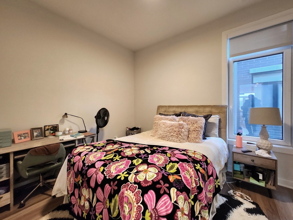 1348 W Roscoe Street - Photo 15