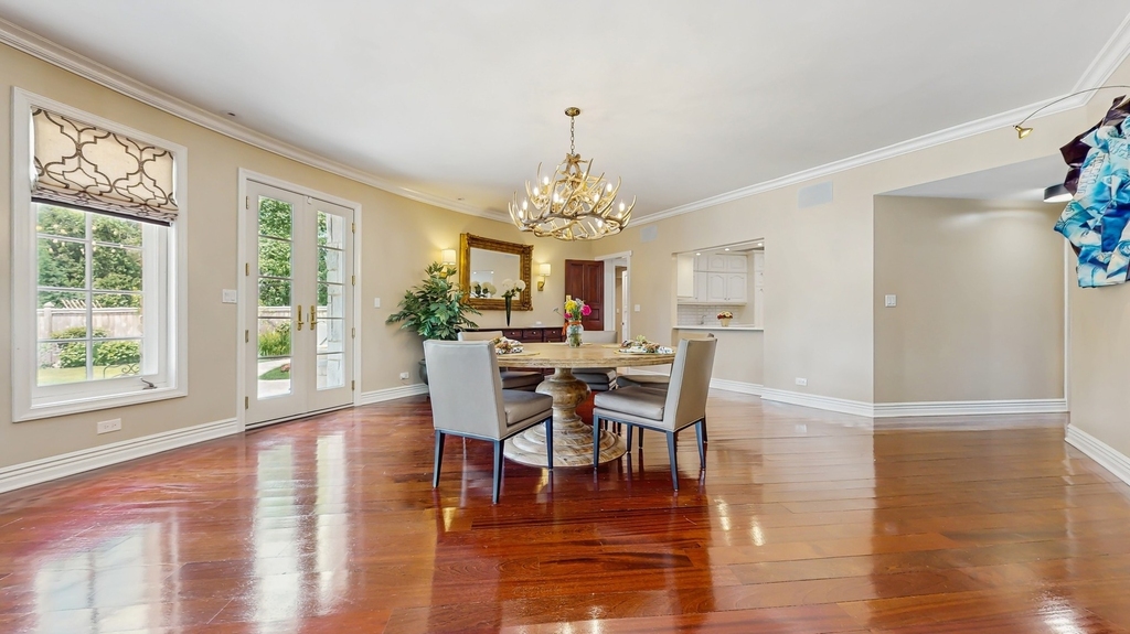 570 Hathaway Circle - Photo 8