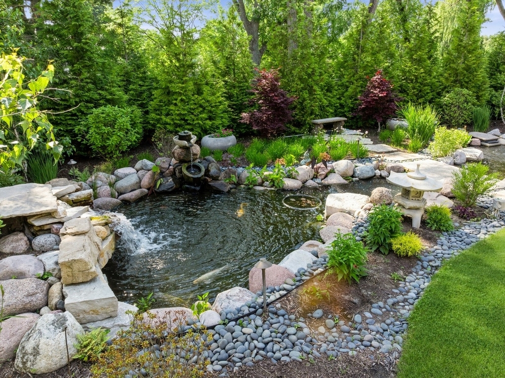 570 Hathaway Circle - Photo 55