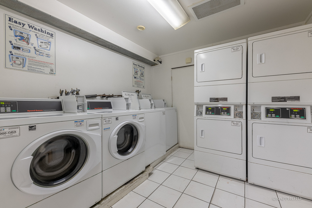 1227 S Harlem Avenue - Photo 18