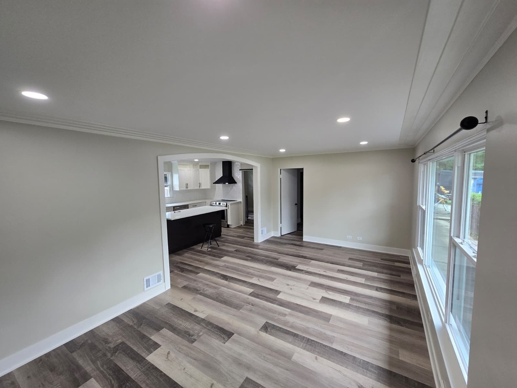 5522 Pershing Avenue - Photo 1