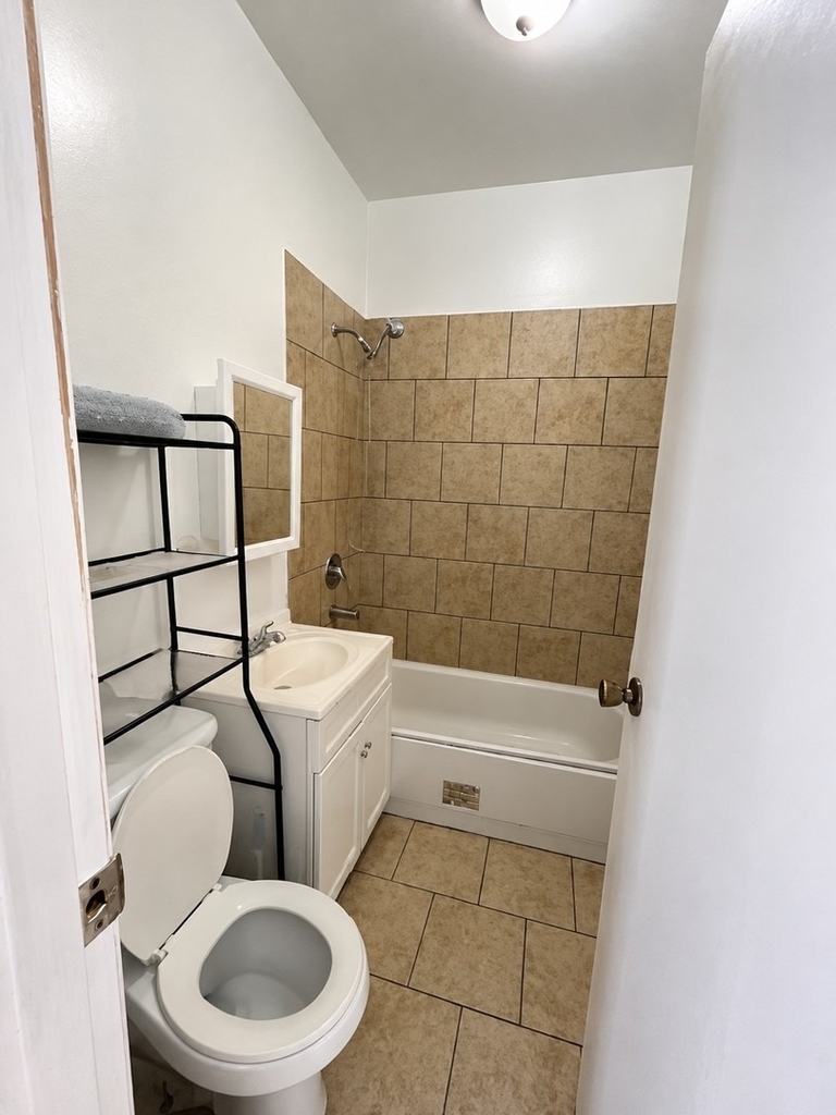 13841 Forest Avenue - Photo 10