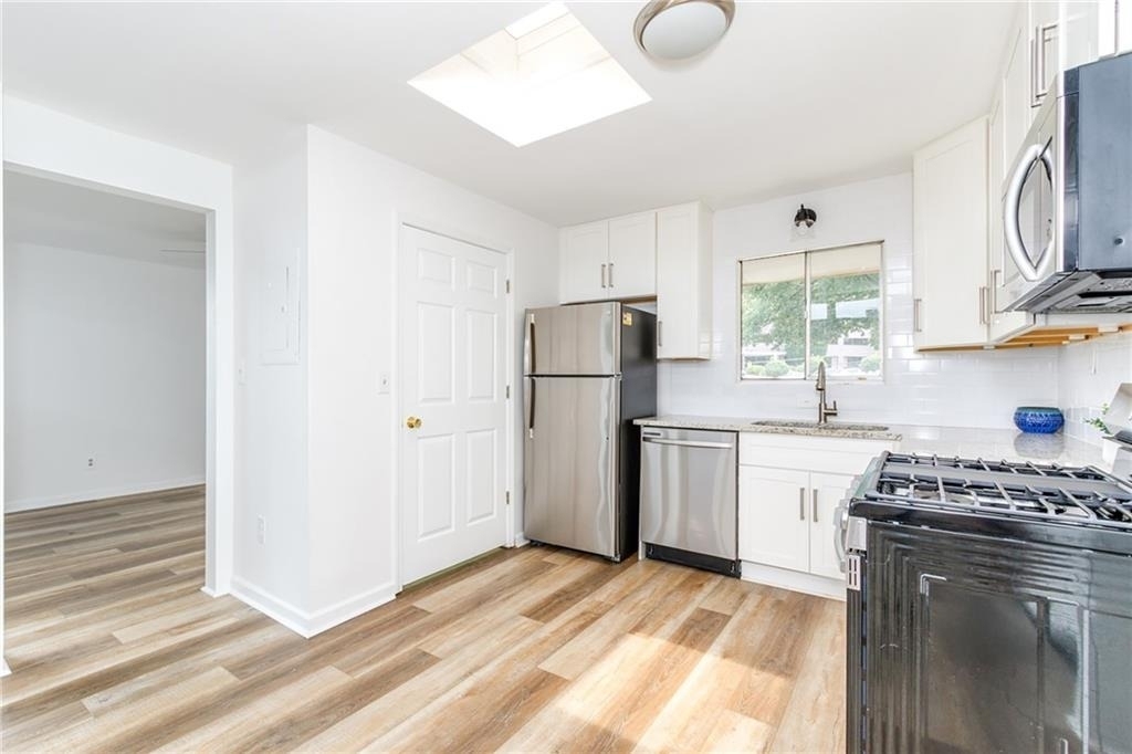 346 Carpenter Drive - Photo 6