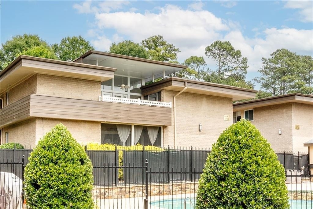 346 Carpenter Drive - Photo 3