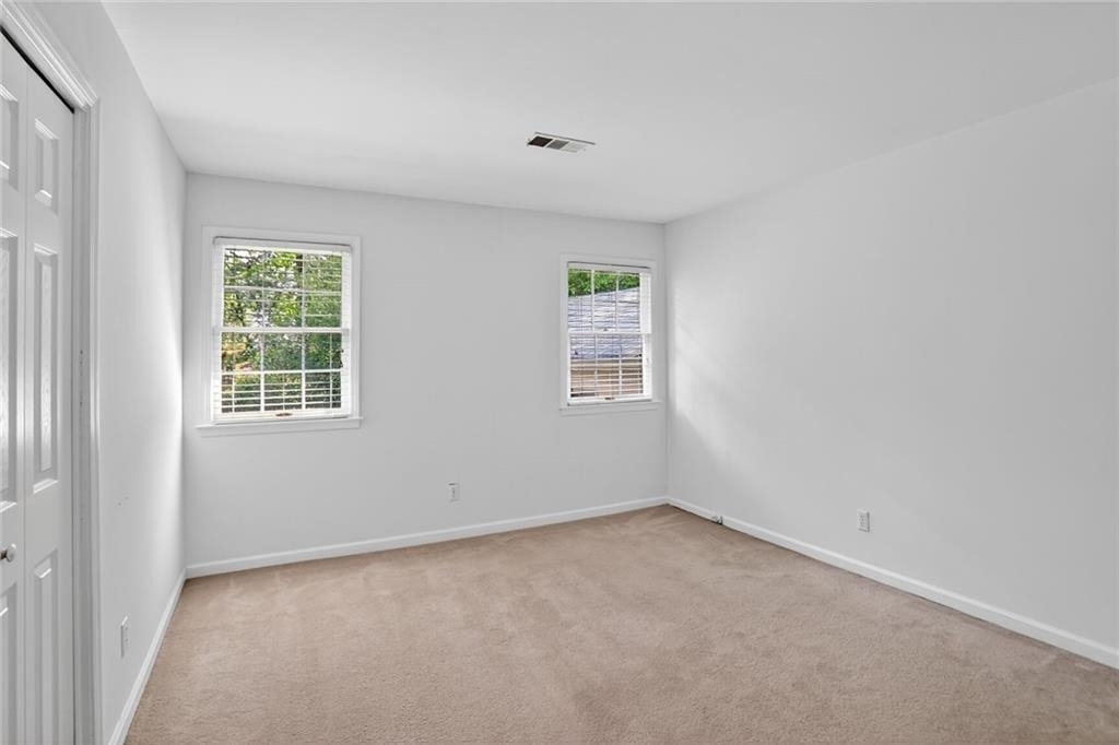 447 Cove Drive - Photo 15