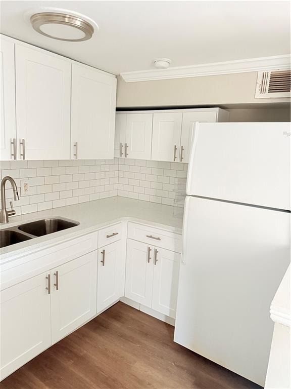 2483 Randall Street - Photo 2