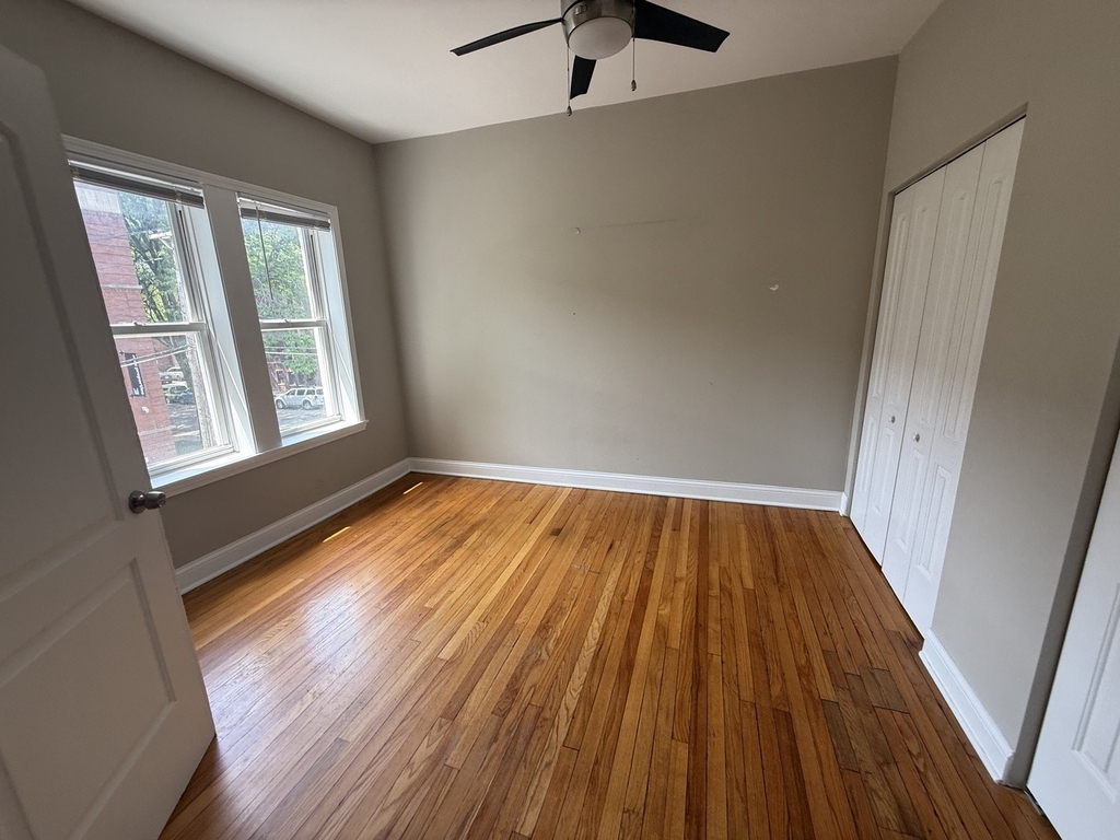 836 E 53rd Street - Photo 7