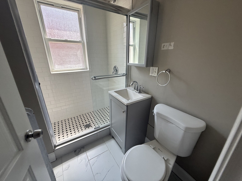 836 E 53rd Street - Photo 13