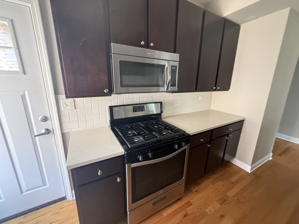 836 E 53rd Street - Photo 5