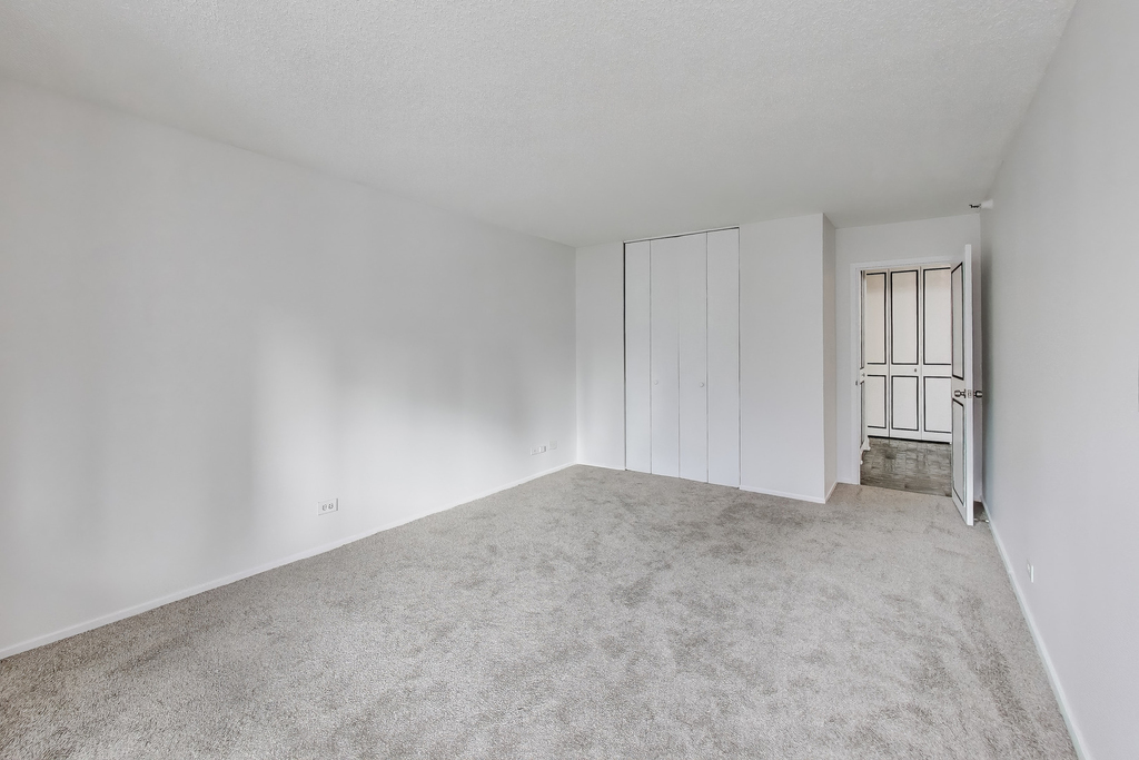 10 E Ontario Street - Photo 14