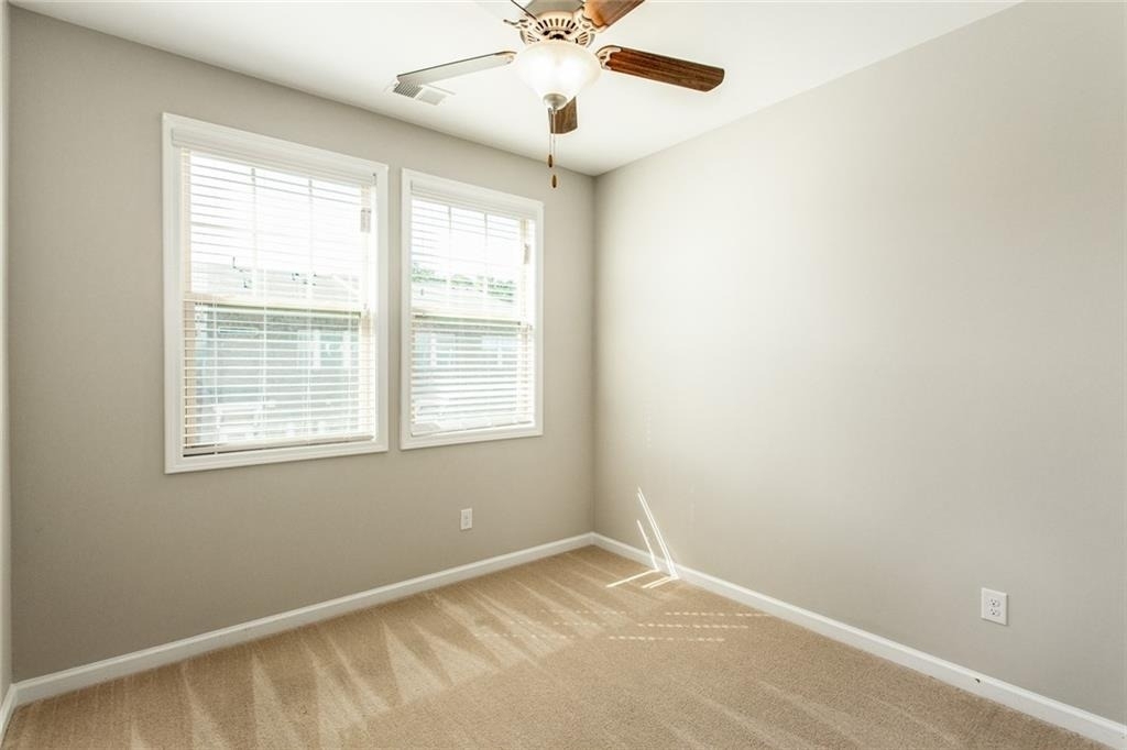 335 Beacons Place - Photo 28