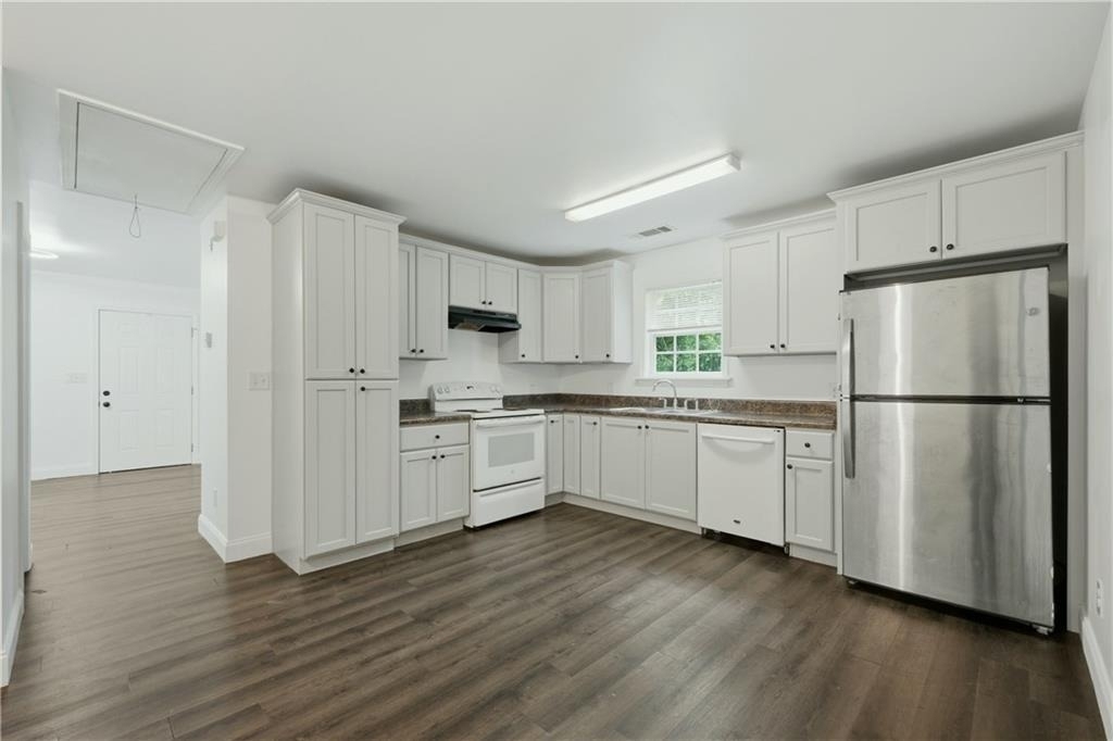 226 Thornton Street Sw - Photo 9