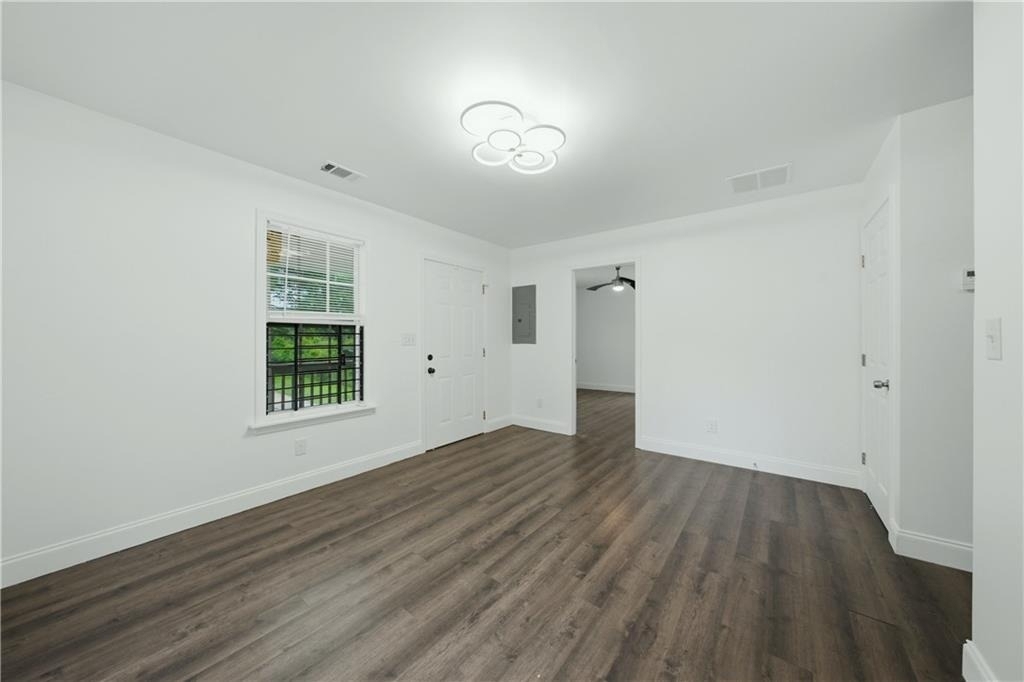 226 Thornton Street Sw - Photo 4