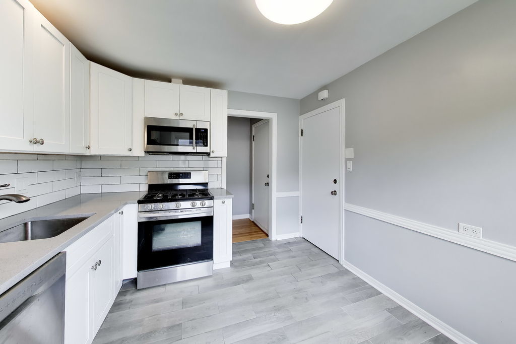 6405 N Normandy Avenue - Photo 8