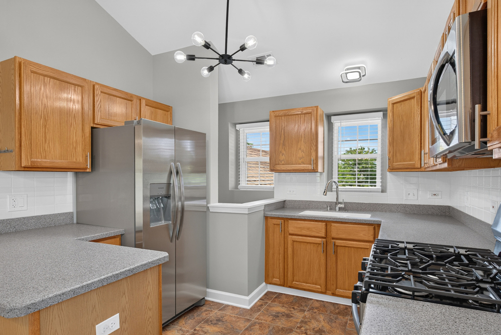 1960 Heron Avenue - Photo 11
