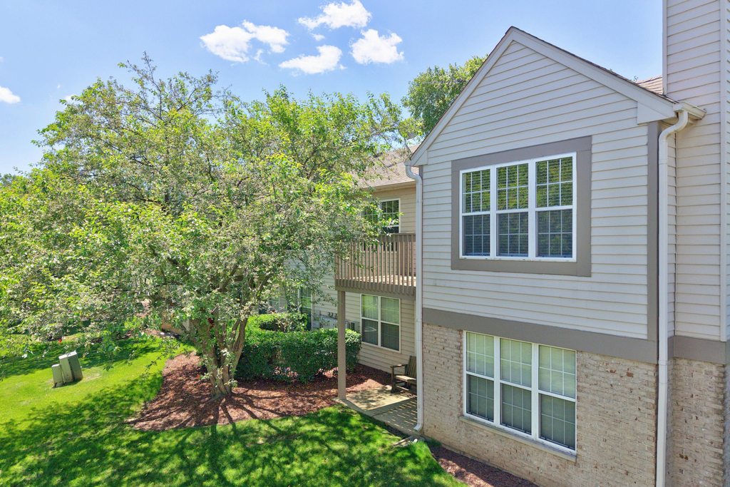 1960 Heron Avenue - Photo 30