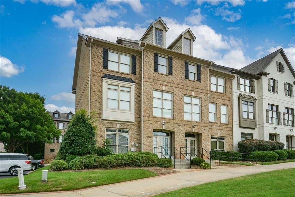 1165 Laurel Place Se - Photo 4