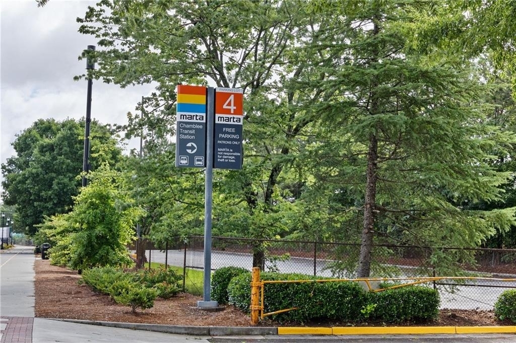 5300 Peachtree Road - Photo 31