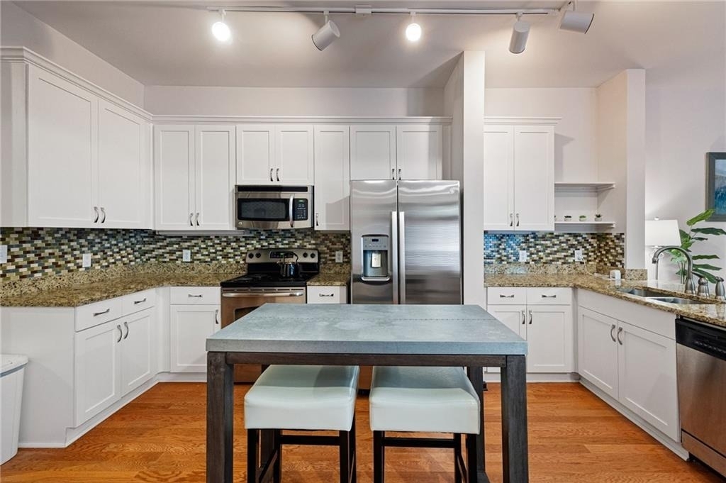 5300 Peachtree Road - Photo 4