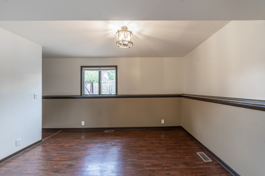 77 Joy Street - Photo 8