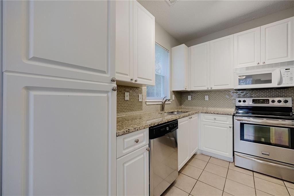 10 Perimeter Summit Boulevard Ne - Photo 26