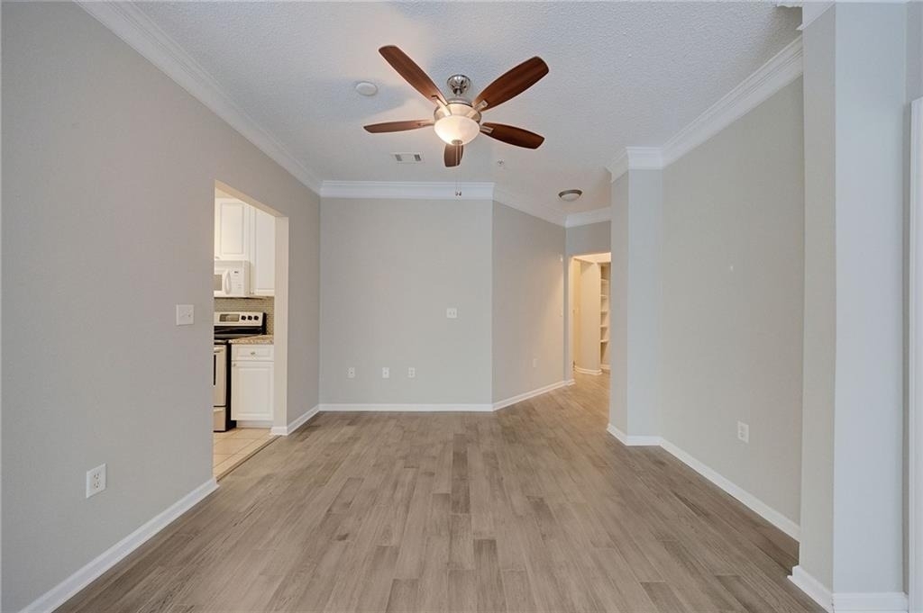 10 Perimeter Summit Boulevard Ne - Photo 21