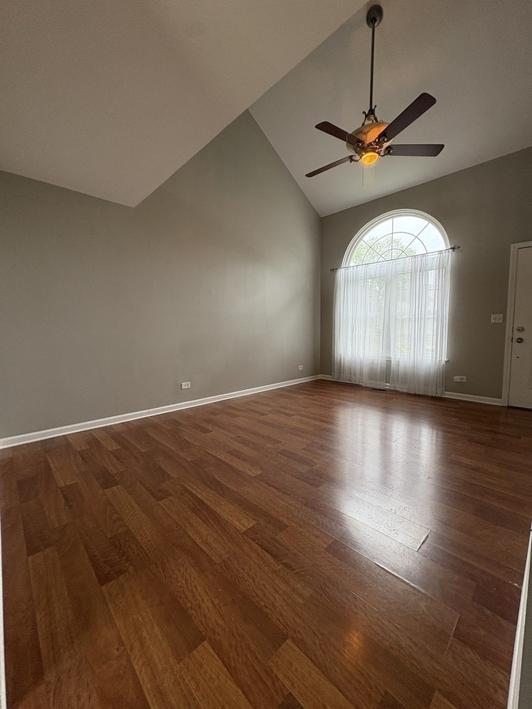 503 Ascot Lane - Photo 2