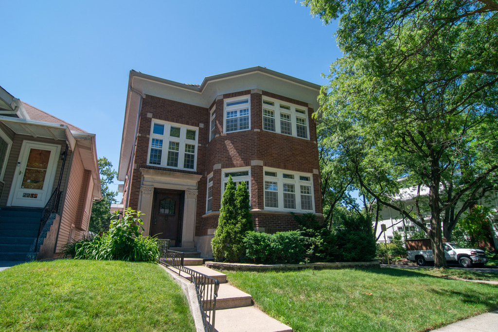 2247 W Estes Avenue - Photo 1