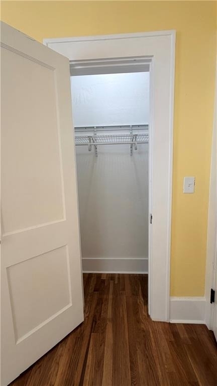 403 E Elm Street - Photo 14