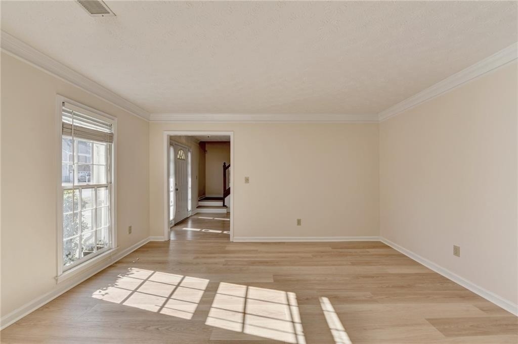 3945 Genoa Court - Photo 11