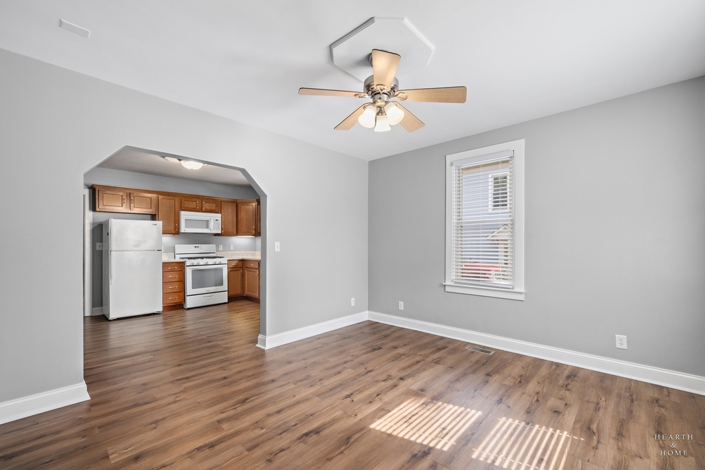 908 Wheeler Street - Photo 3