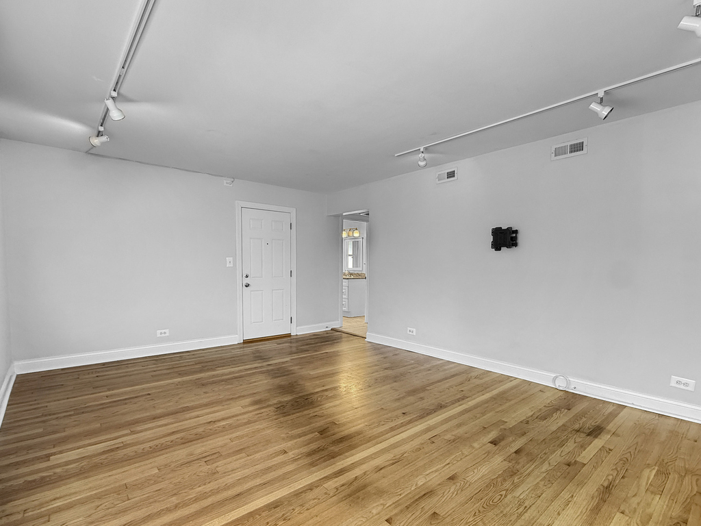 4850 Wright Terrace - Photo 4