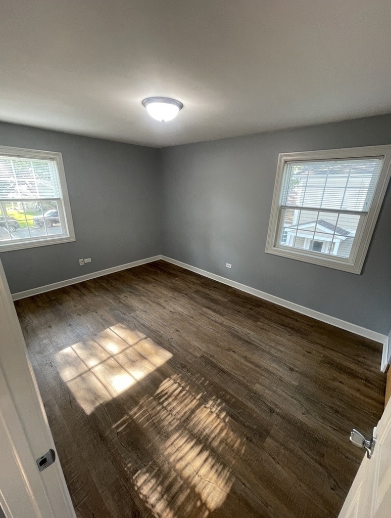 1202 Spur Court - Photo 9