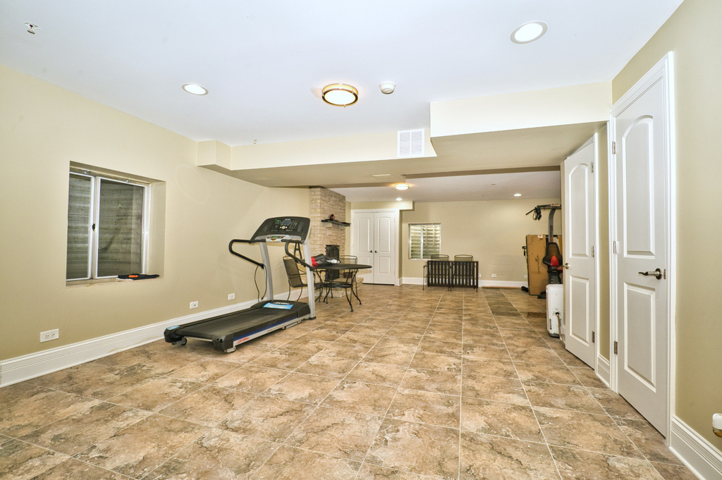 5044 Coyle Avenue - Photo 41