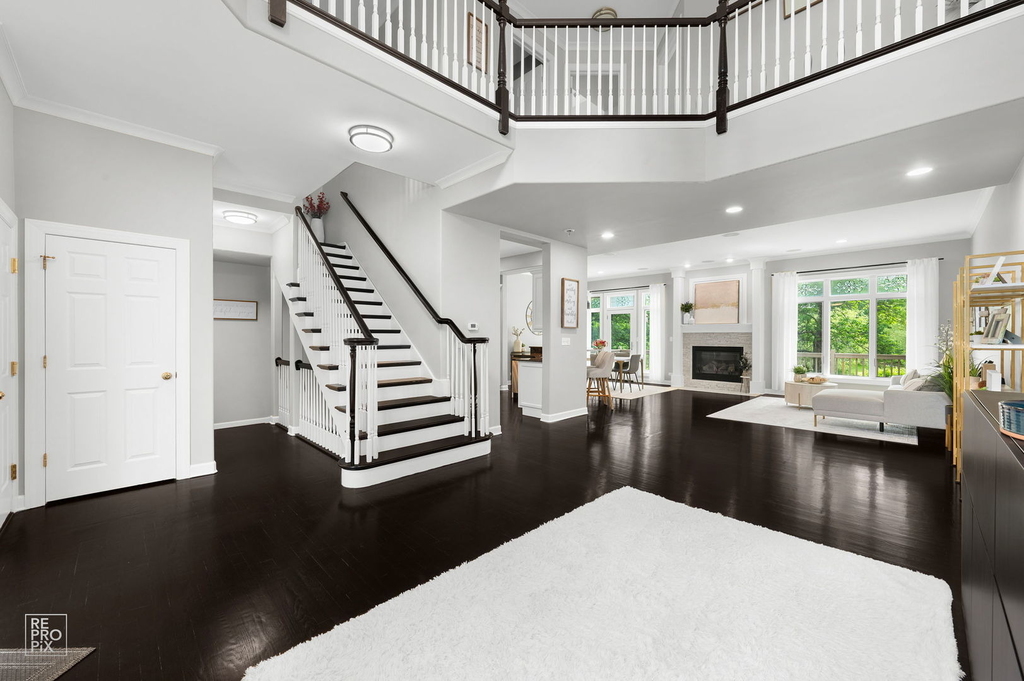 1537 W Rue James Place - Photo 1