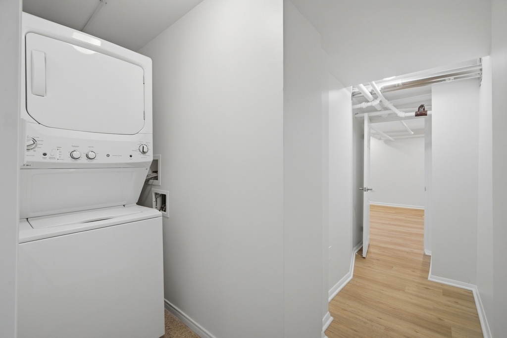7314 N Crawford Avenue - Photo 16